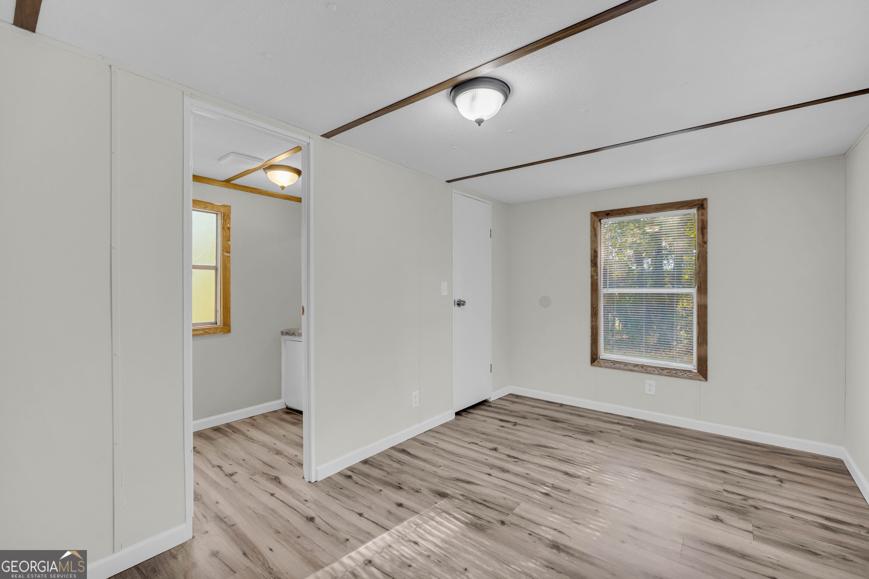 367 Griffin Road Property Photo 55