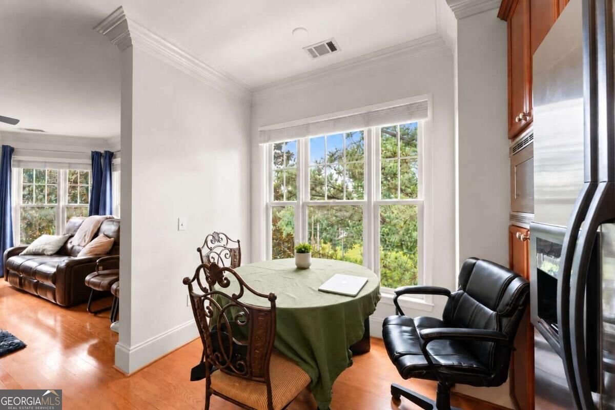 828 Highland Lane Ne # 2201 Property Photo 4