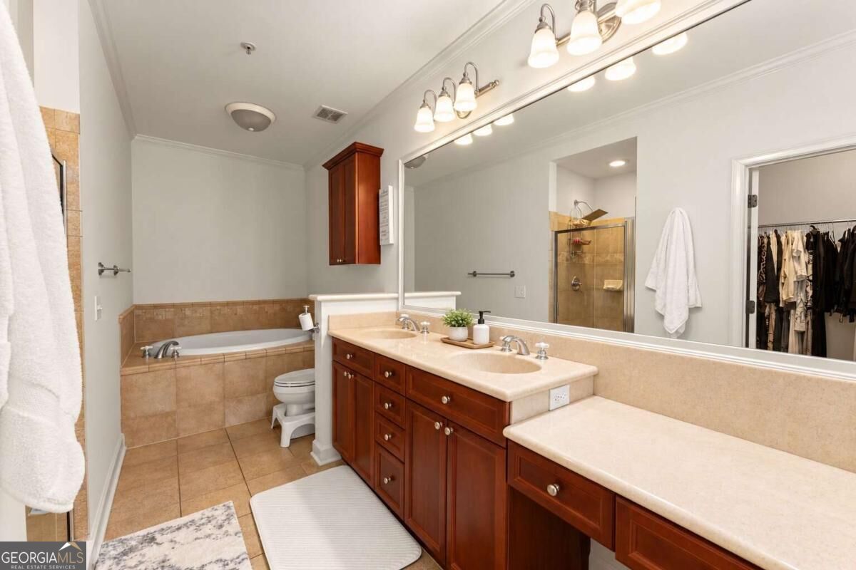 828 Highland Lane Ne # 2201 Property Photo 10