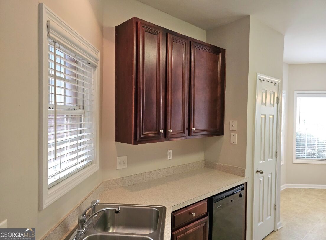 142 Granite Way Property Photo 18