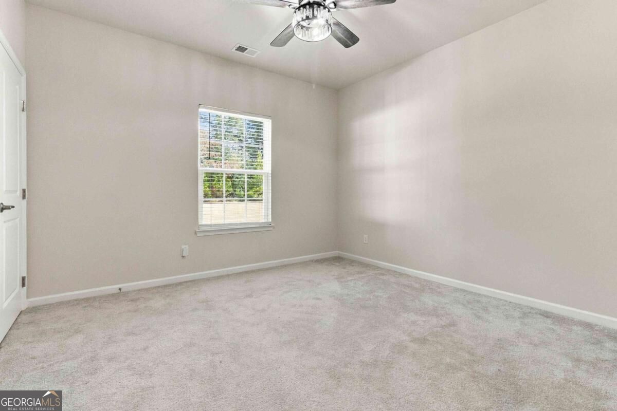 140 Marchmont Drive Property Photo 17