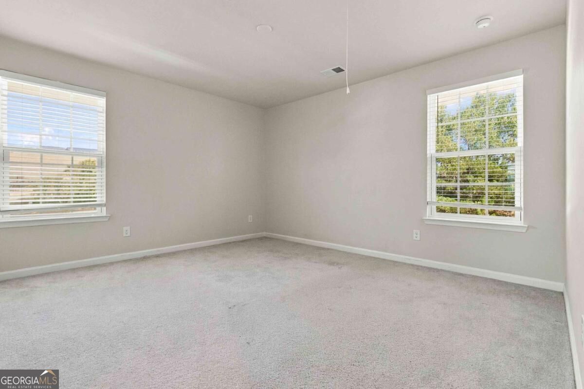 140 Marchmont Drive Property Photo 36
