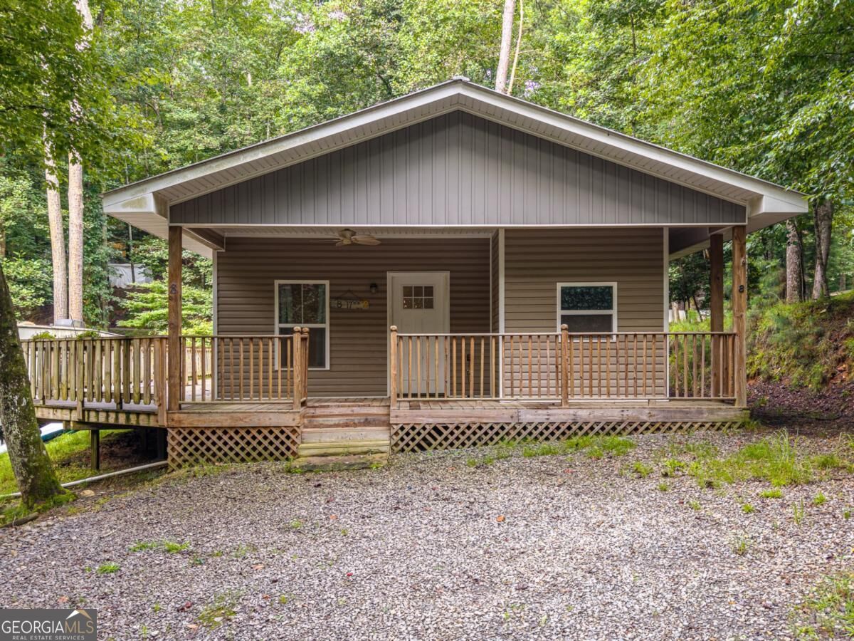 8 17th Street Property Photo 1