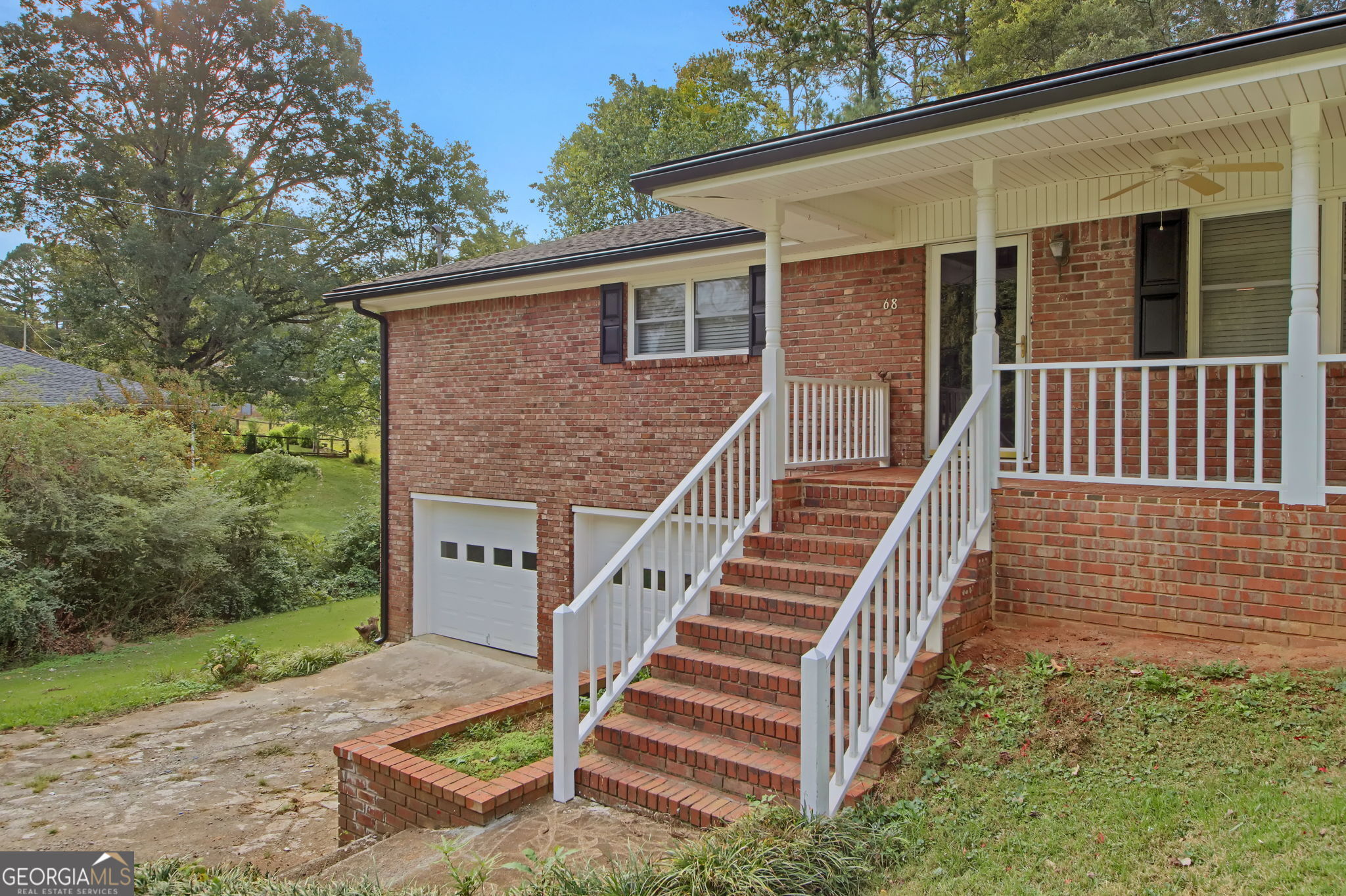 68 Christine Drive Property Photo 1