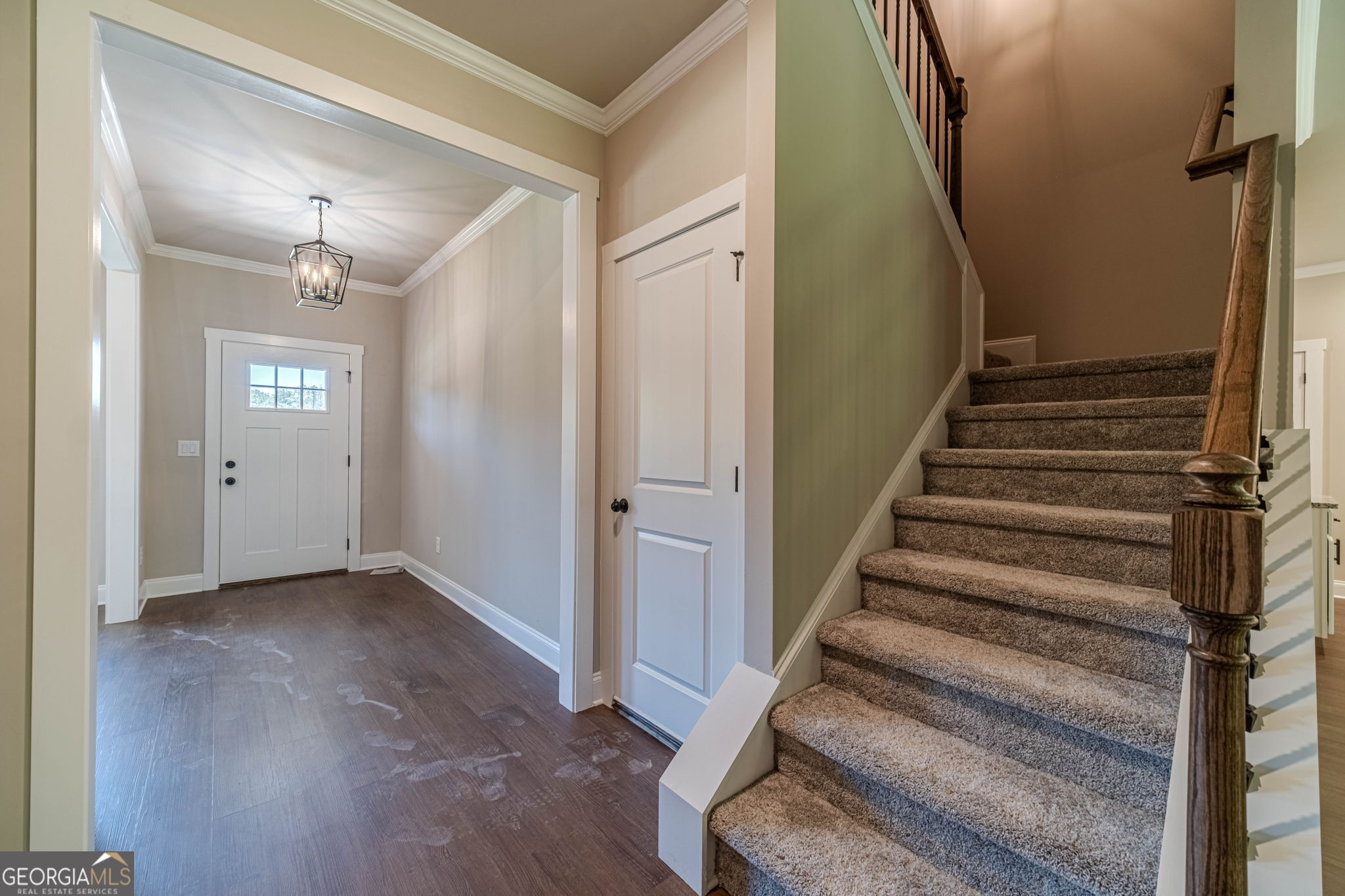 348 Pinewood Drive Property Photo 15