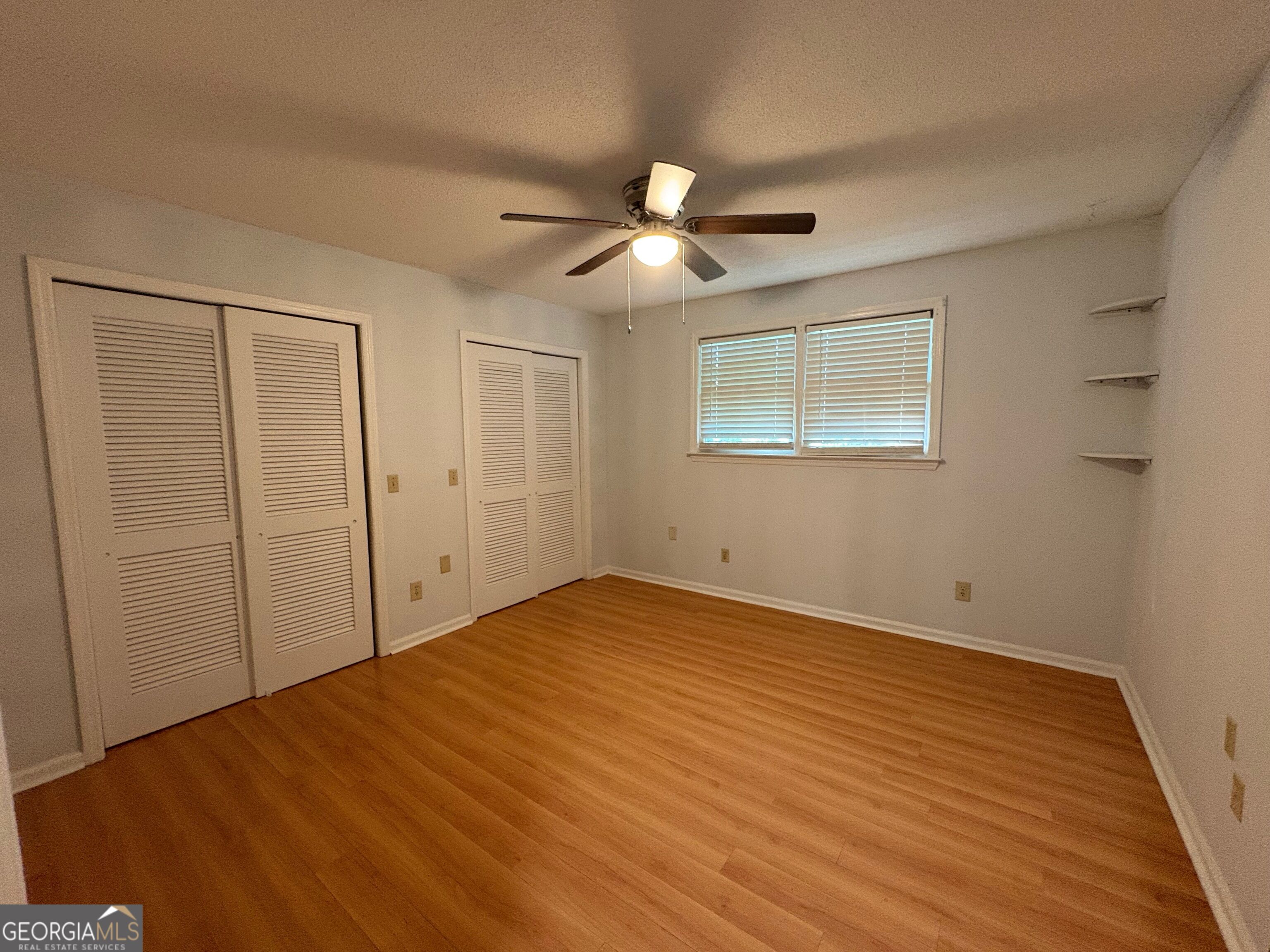 100 Cherry Street Property Photo 14