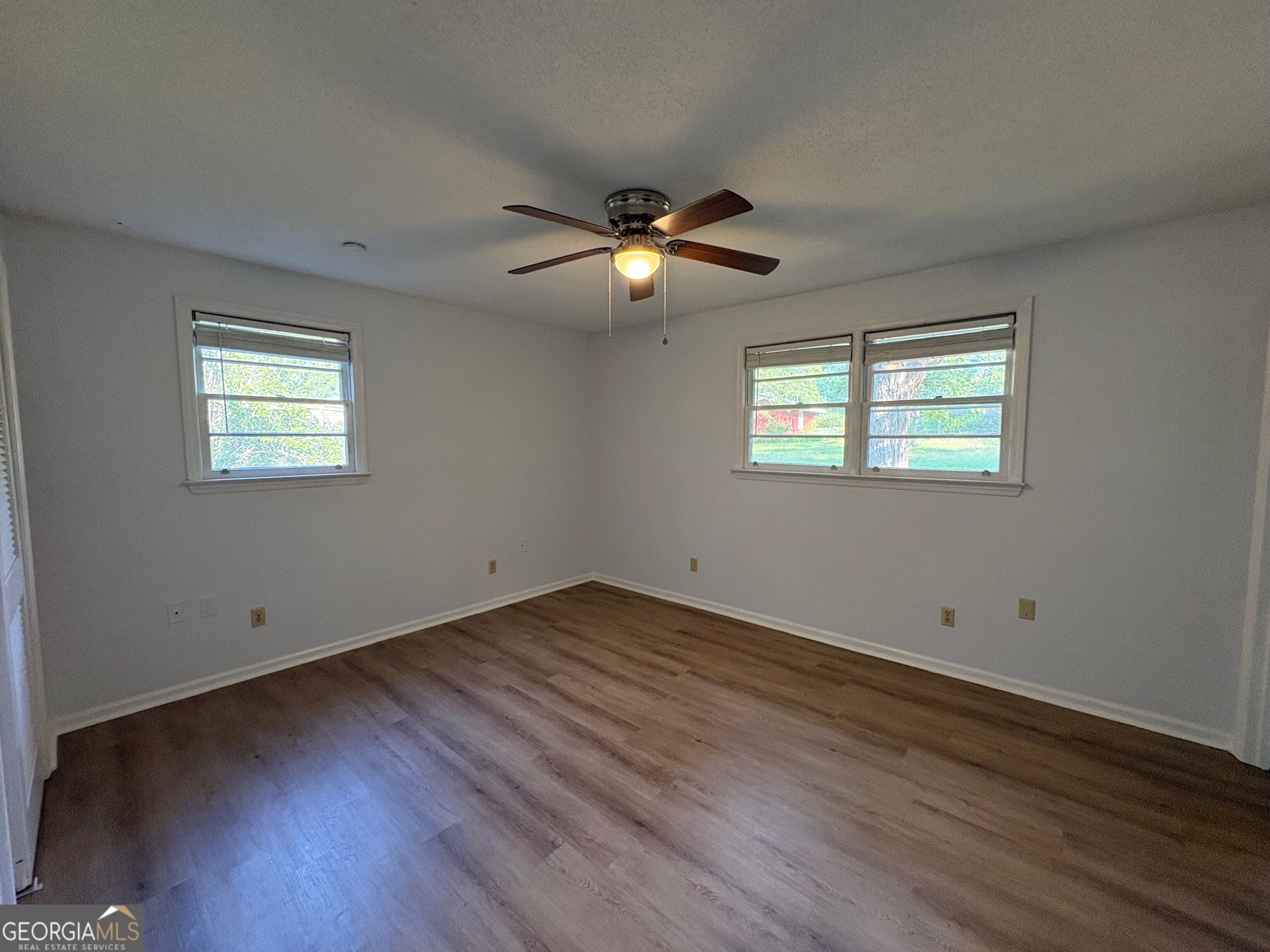 100 Cherry Street Property Photo 16