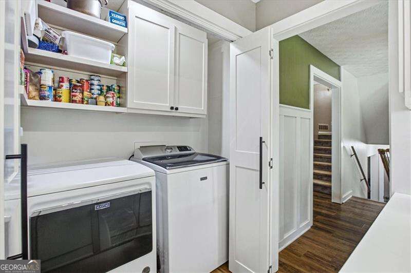 669 Foxcliffe Court Se Property Photo 9