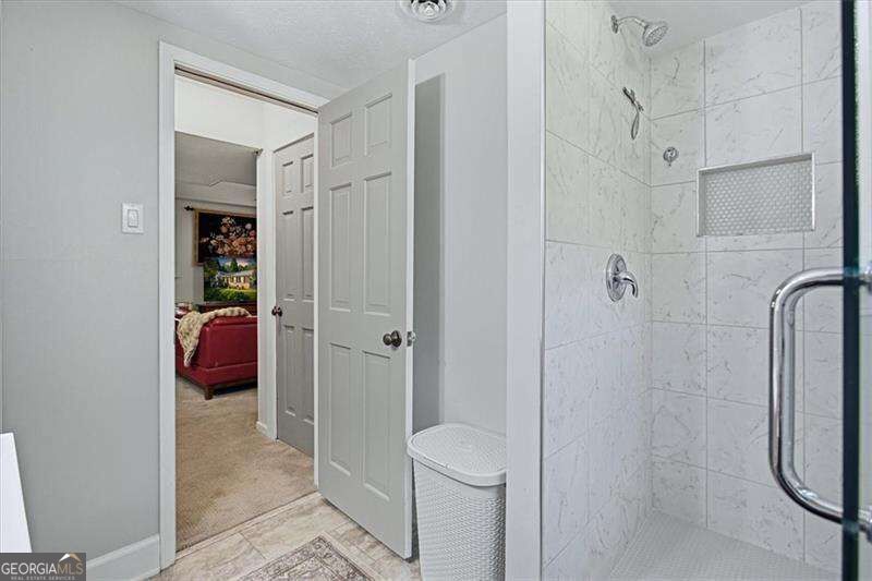 669 Foxcliffe Court Se Property Photo 26
