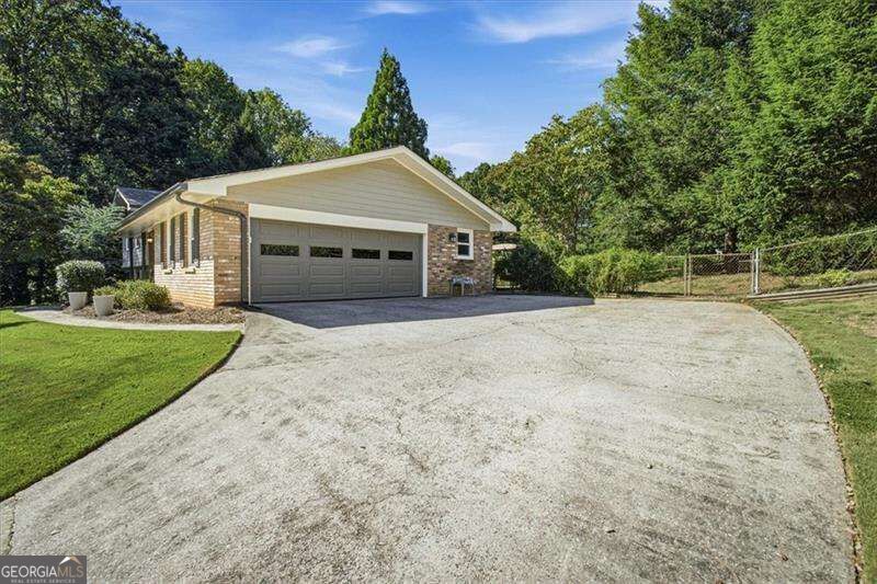 669 Foxcliffe Court Se Property Photo 34