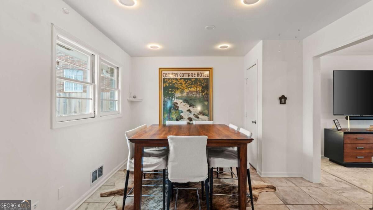 2971 Valley Ridge Drive Property Photo 8