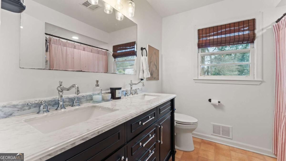 2971 Valley Ridge Drive Property Photo 11