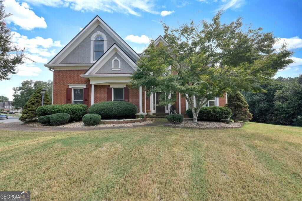1200 Fenmore Hall Property Photo 2