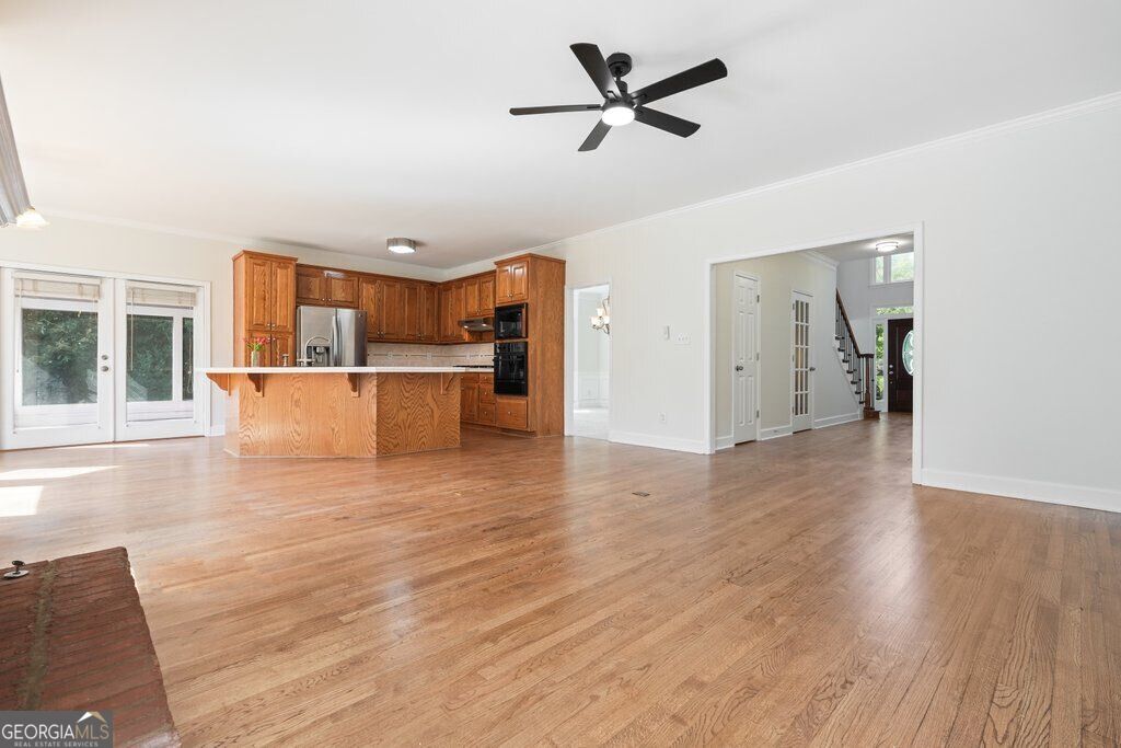 1200 Fenmore Hall Property Photo 7