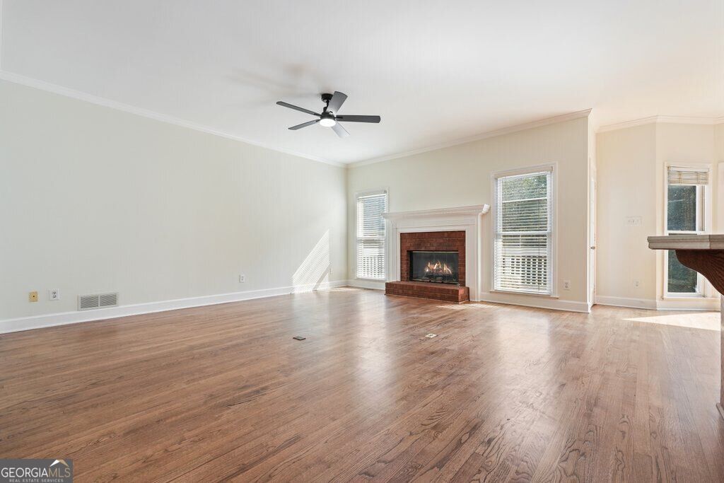 1200 Fenmore Hall Property Photo 8
