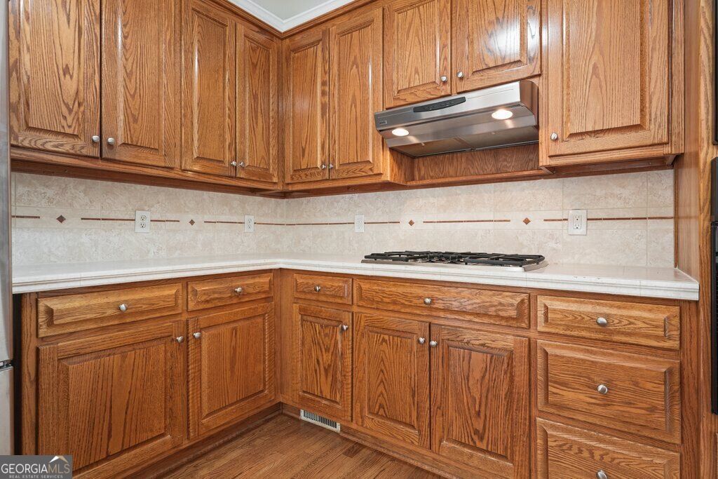 1200 Fenmore Hall Property Photo 15
