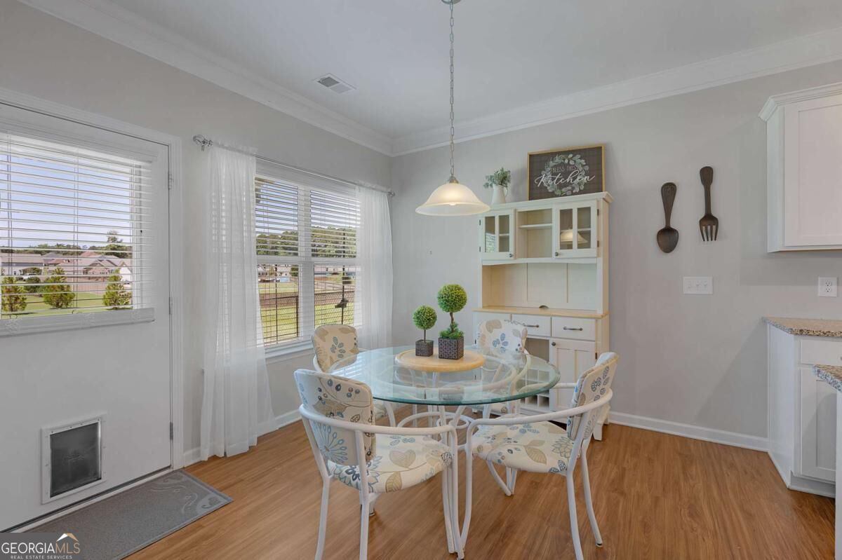 304 Benstone Drive Ne Property Photo 25