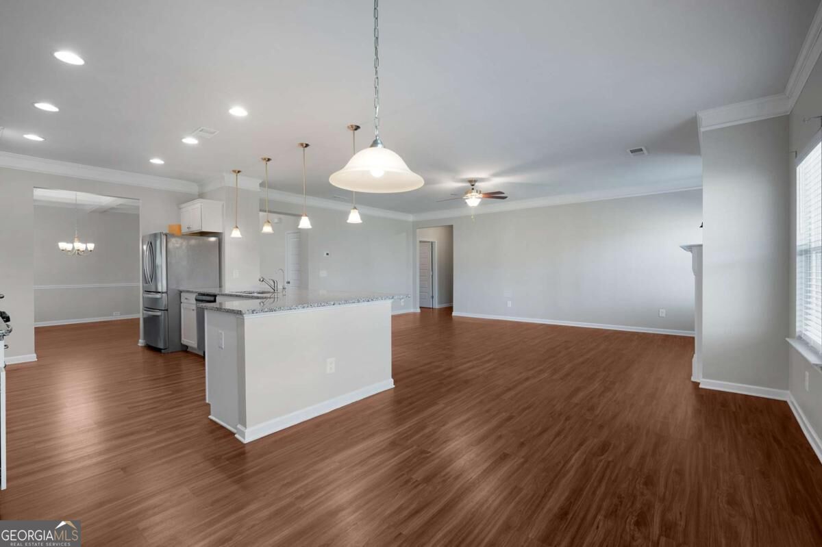 304 Benstone Drive Ne Property Photo 26