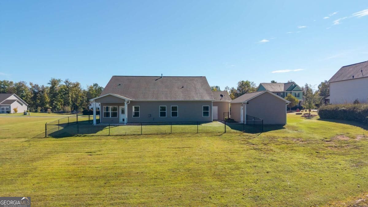 304 Benstone Drive Ne Property Photo 47