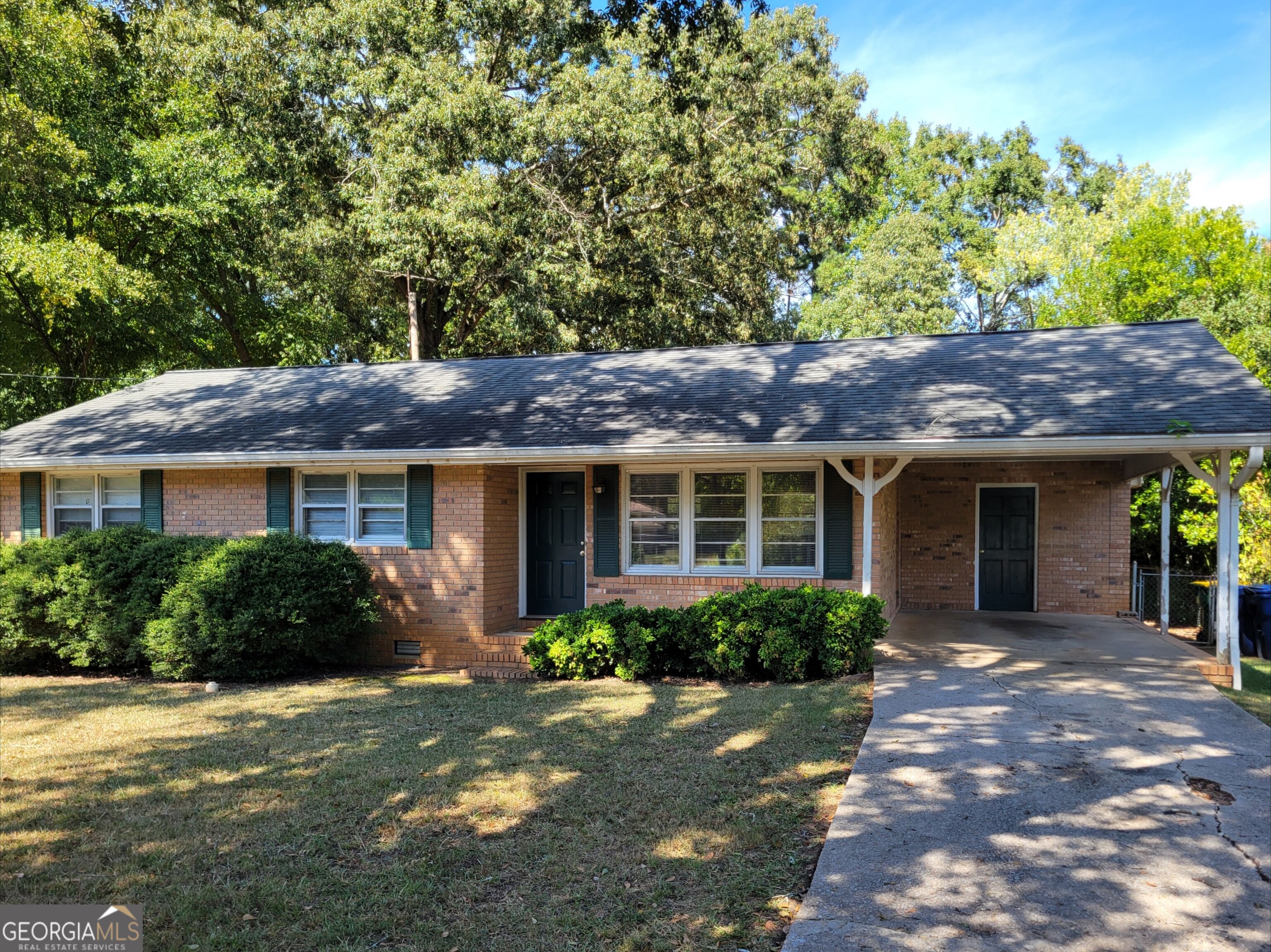 300 Nancy Street Property Photo 1