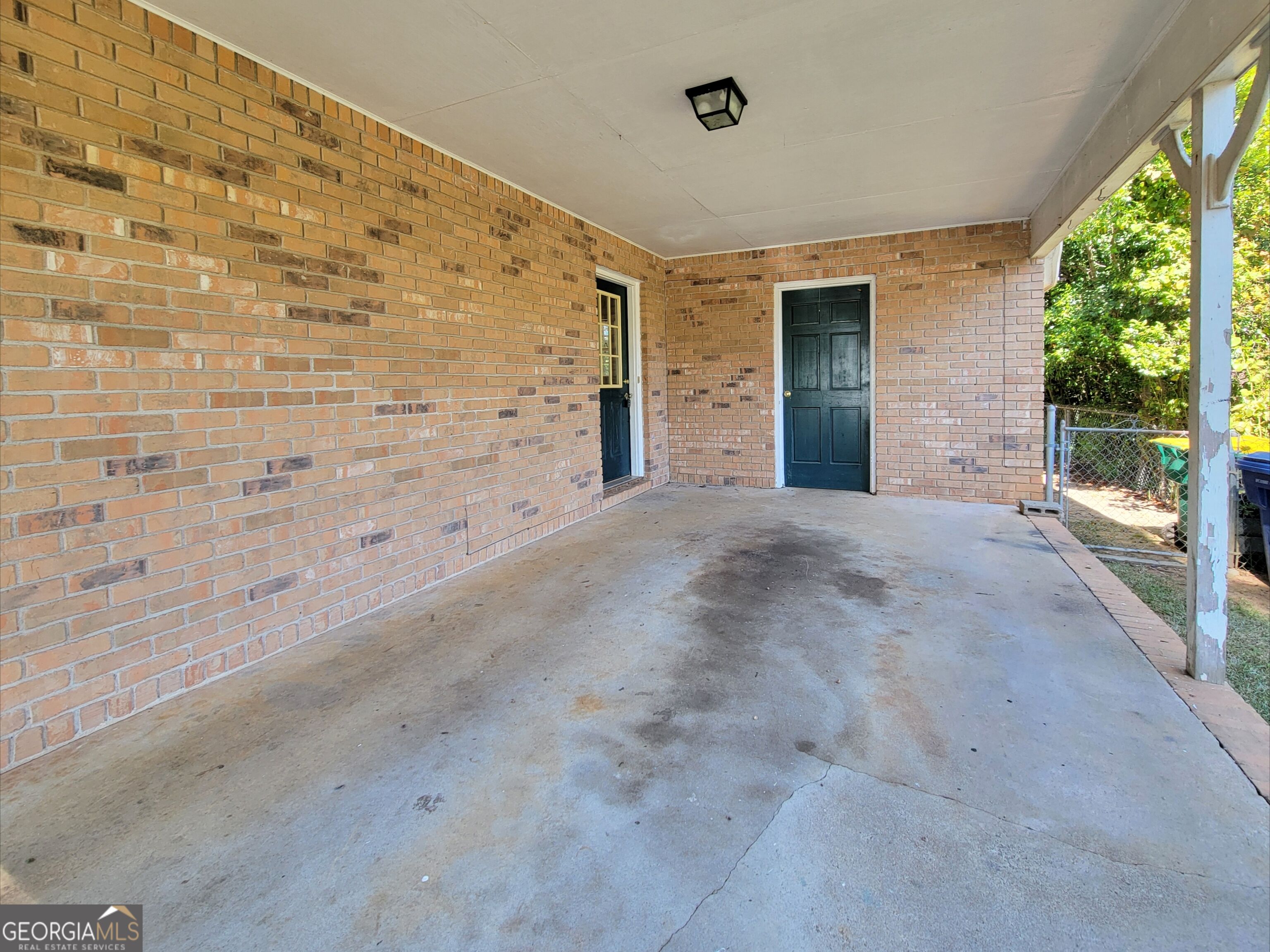 300 Nancy Street Property Photo 16