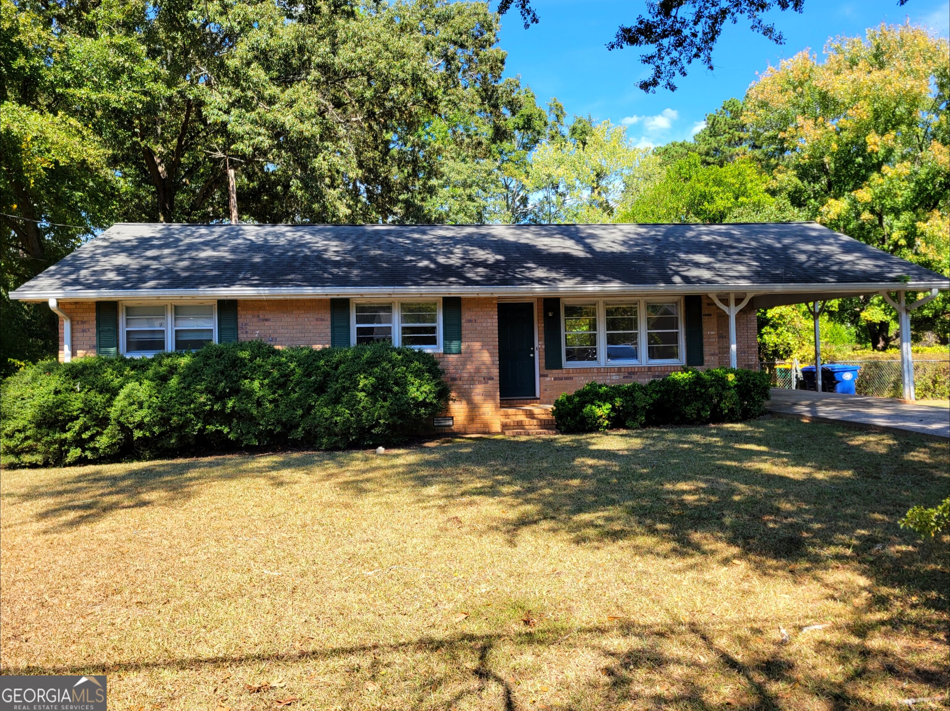 300 Nancy Street Property Photo 17