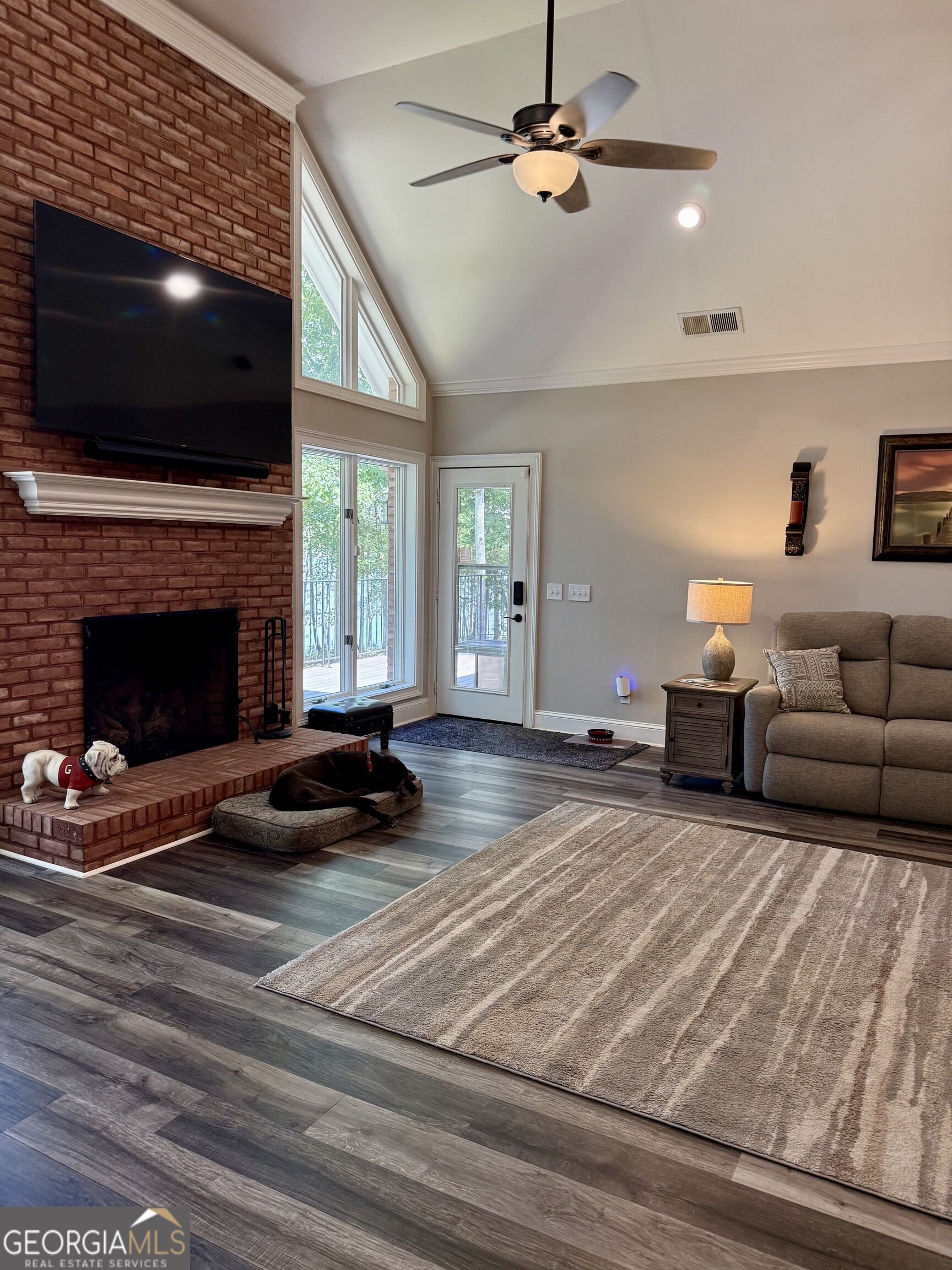 415 Long Shoals Drive Property Photo 35