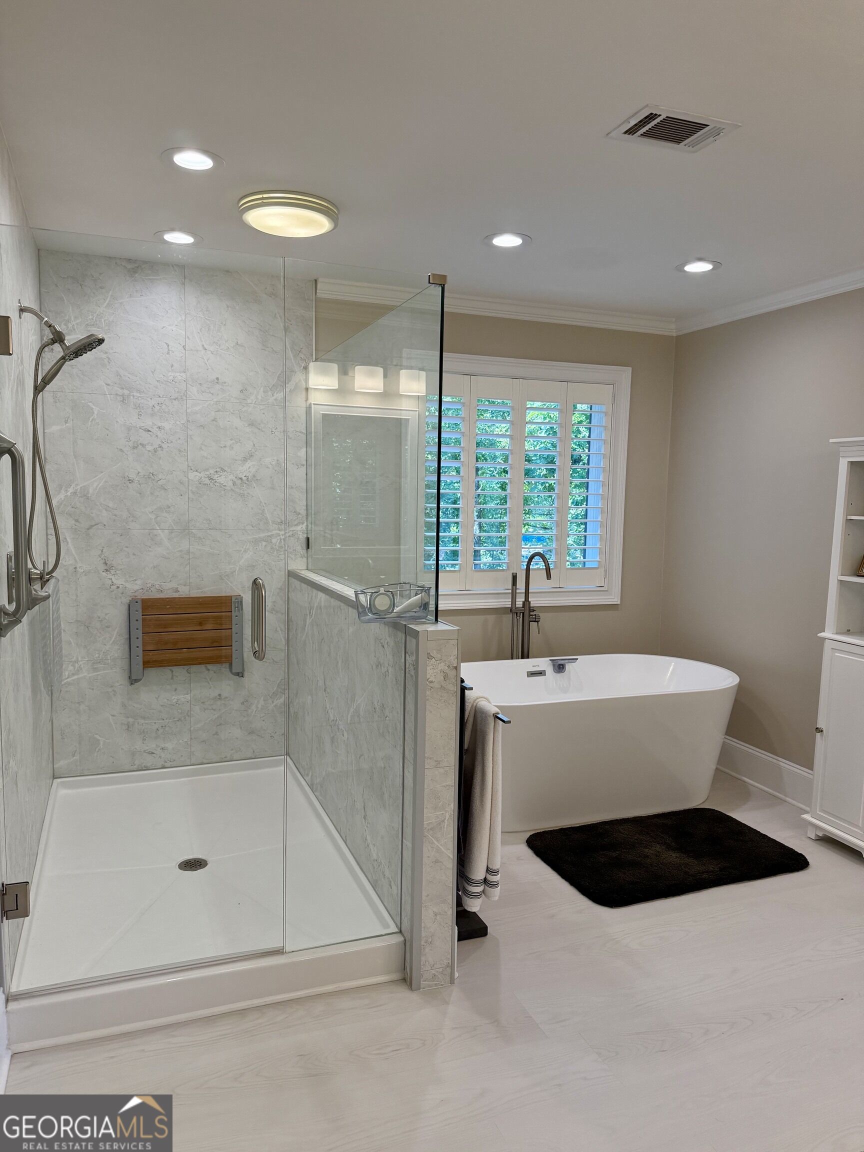 415 Long Shoals Drive Property Photo 48