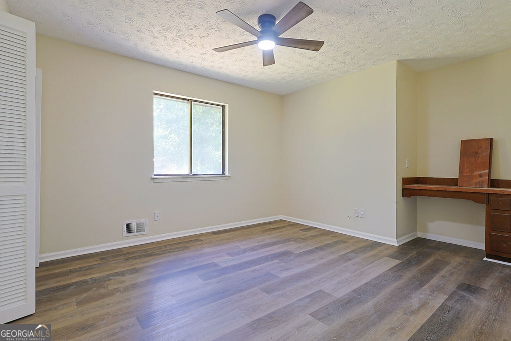 949 Marion Court Property Photo 24