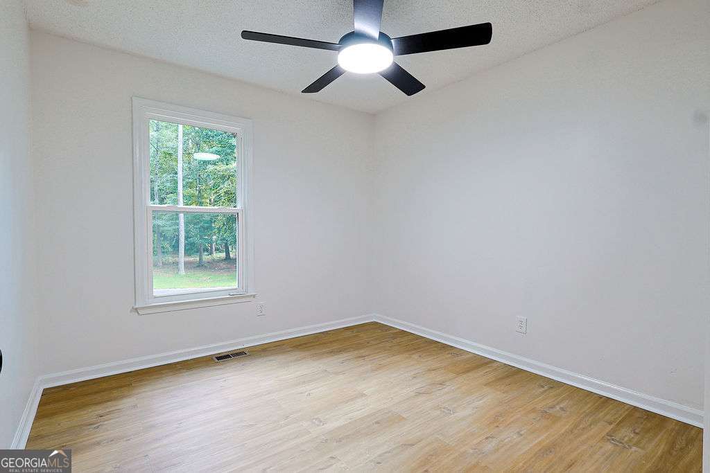 263 Sumer Lane N Property Photo 13