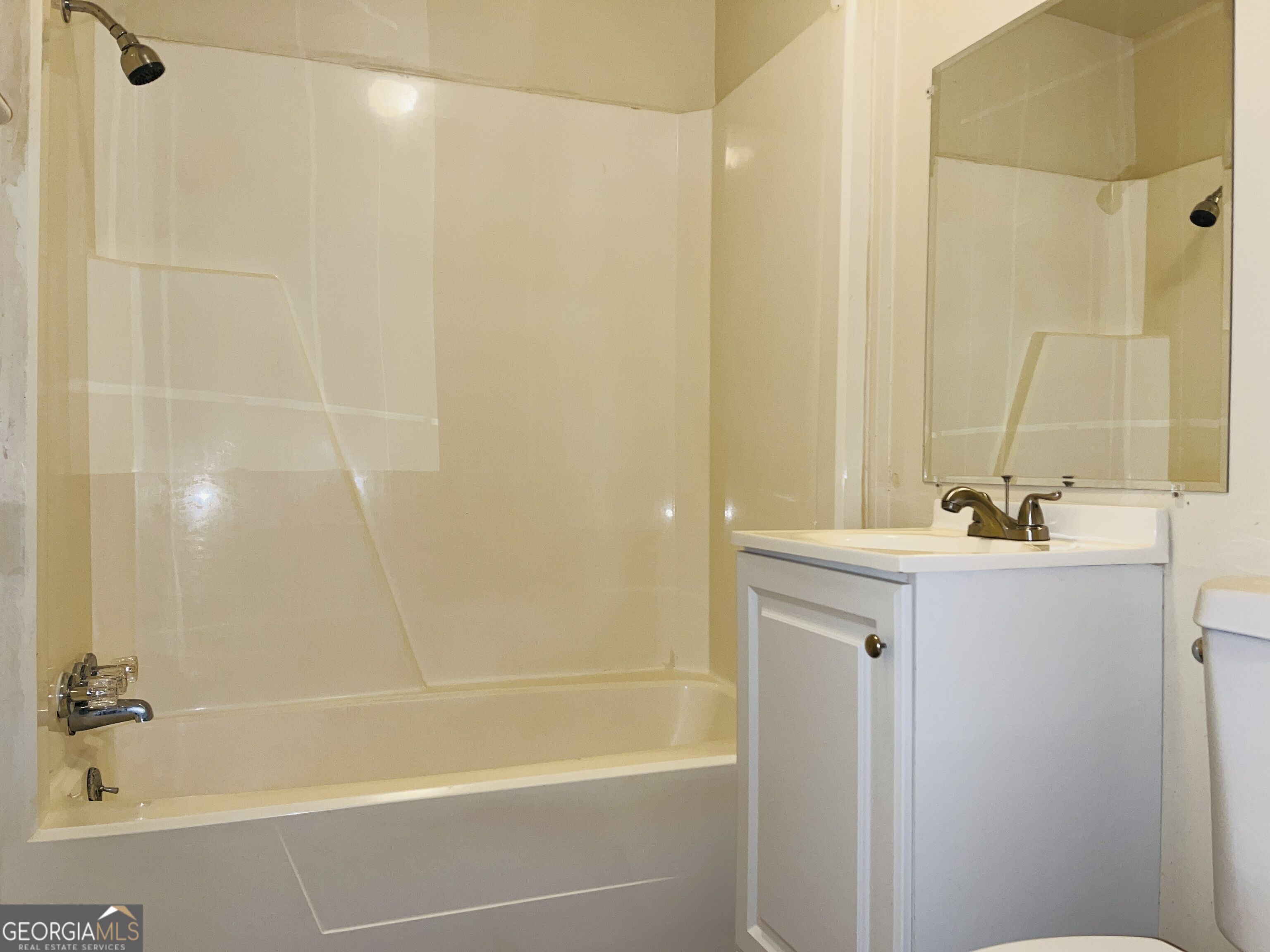 45 Westgate Drive # 6 Property Photo 9
