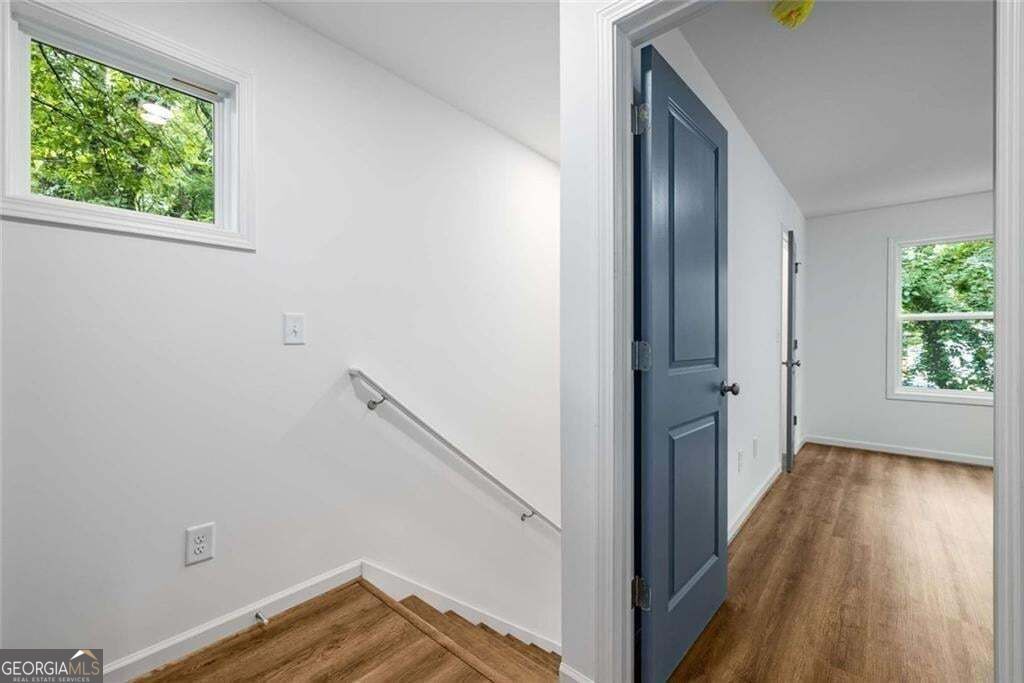1631 Burton Street Se Property Photo 15