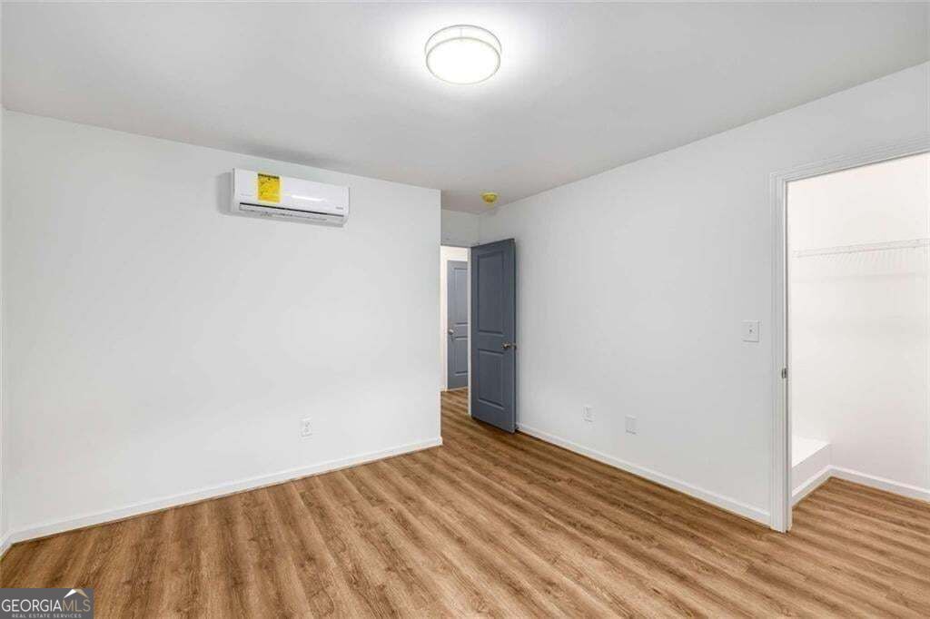 1631 Burton Street Se Property Photo 23