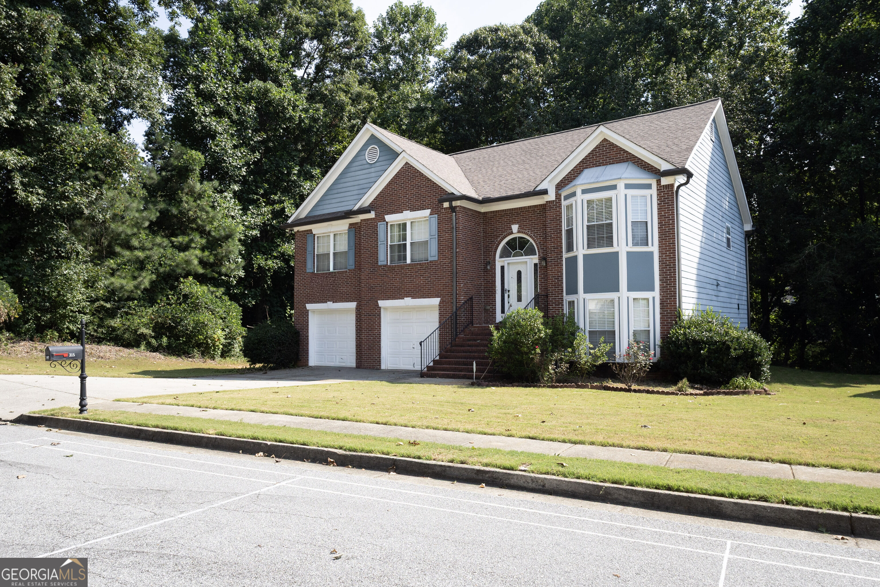 315 Myrtlewood Terrace Property Photo 2