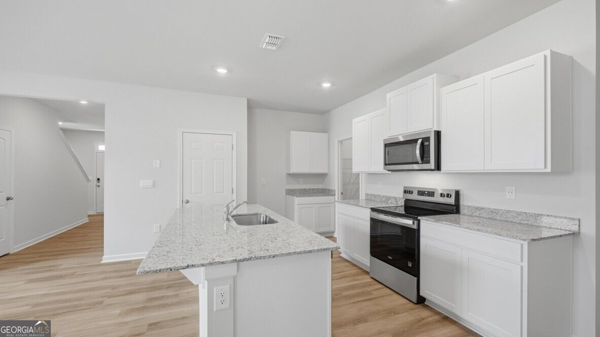 18 Babcock Drive Ne Property Photo 9