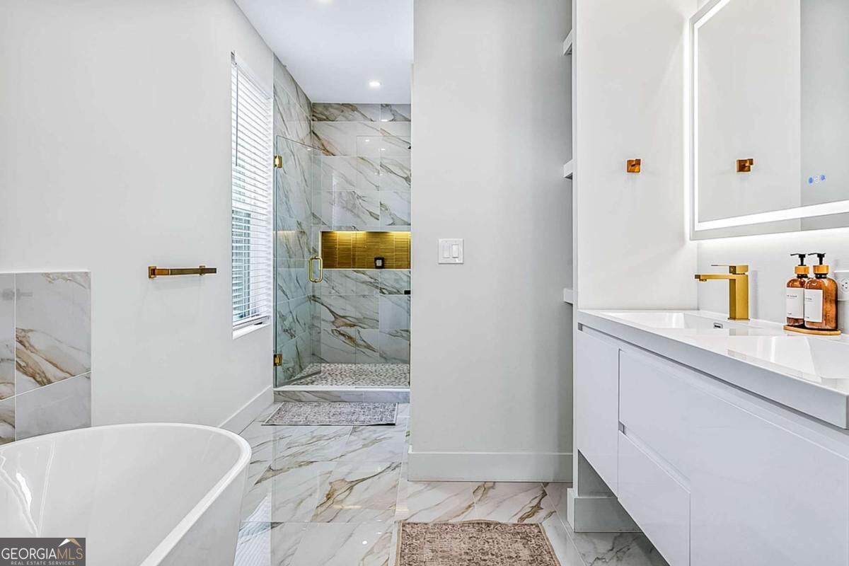 337 Pine Street Ne # B Property Photo 21