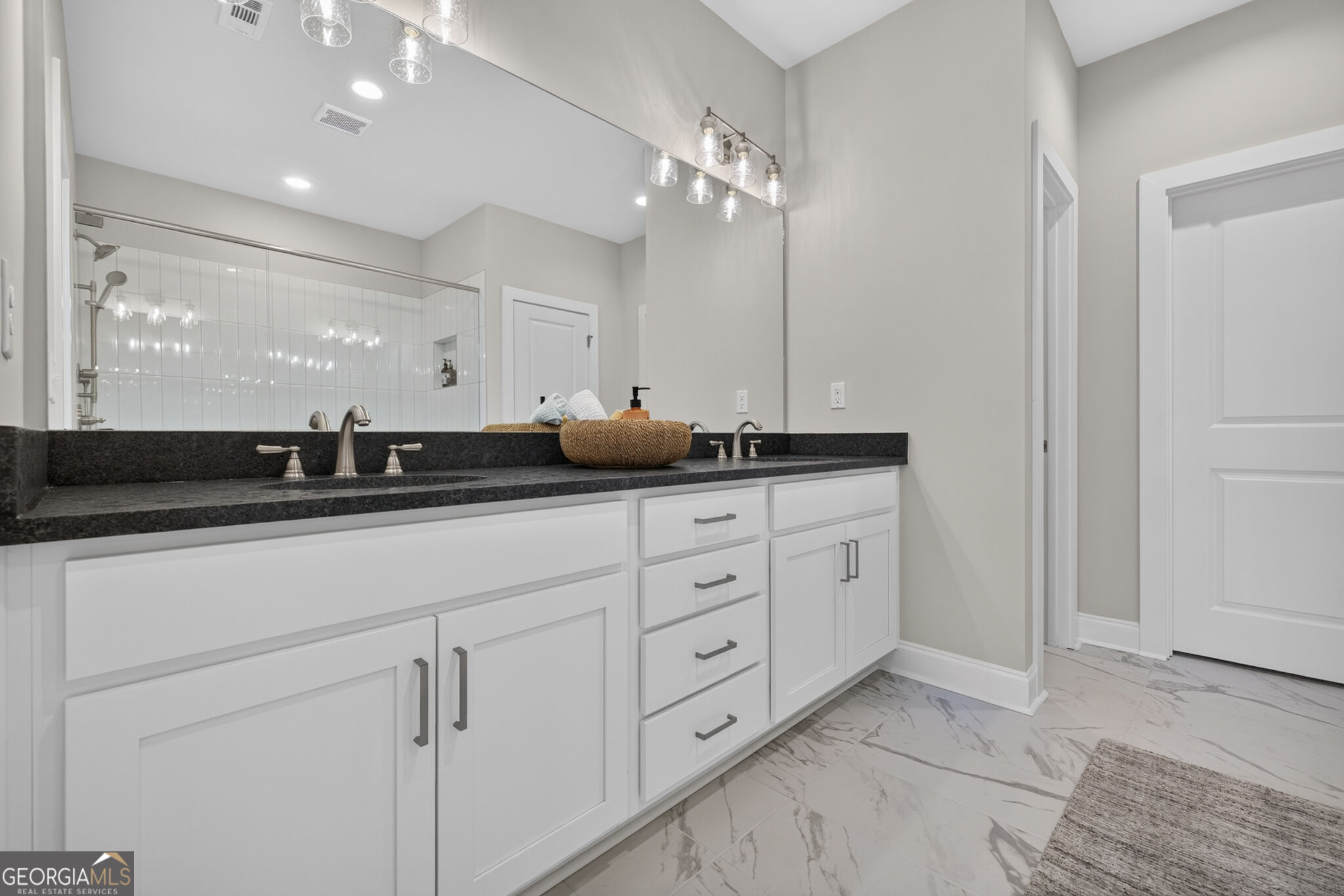 1047 Windy Hill Road Property Photo 17