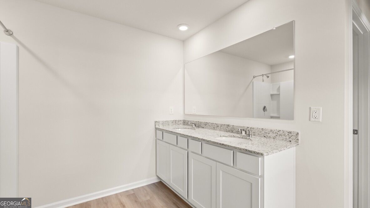 439 Creekview Way Property Photo 19