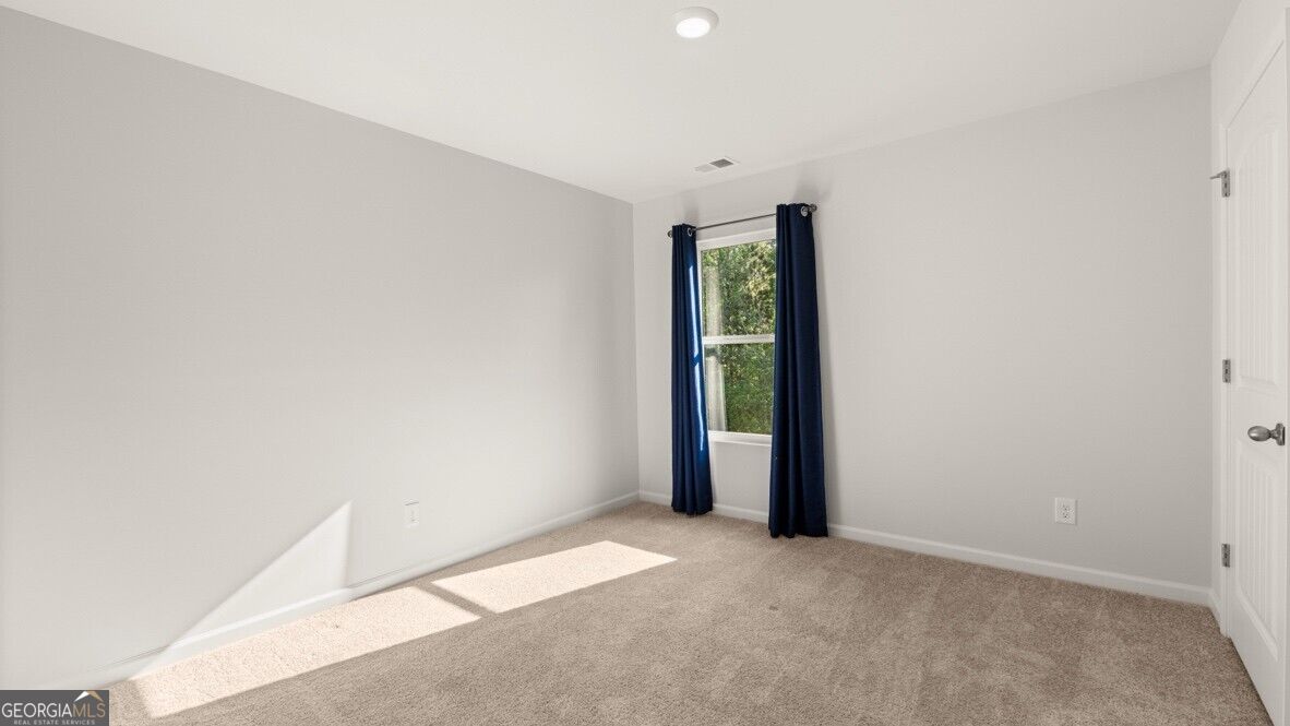 439 Creekview Way Property Photo 26