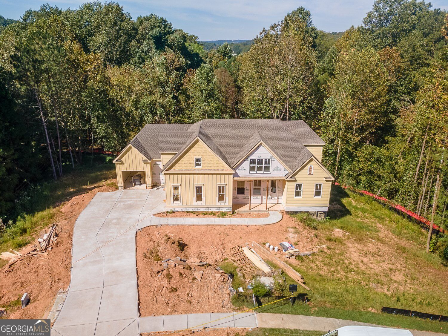 815 Waterford Estates Manor Property Photo 4