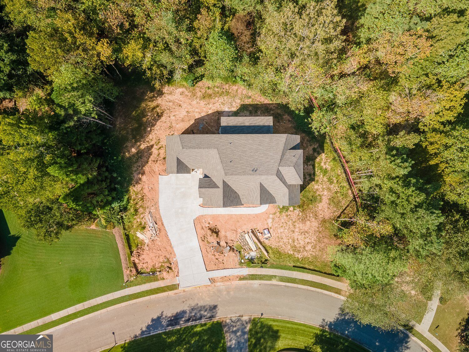 815 Waterford Estates Manor Property Photo 5
