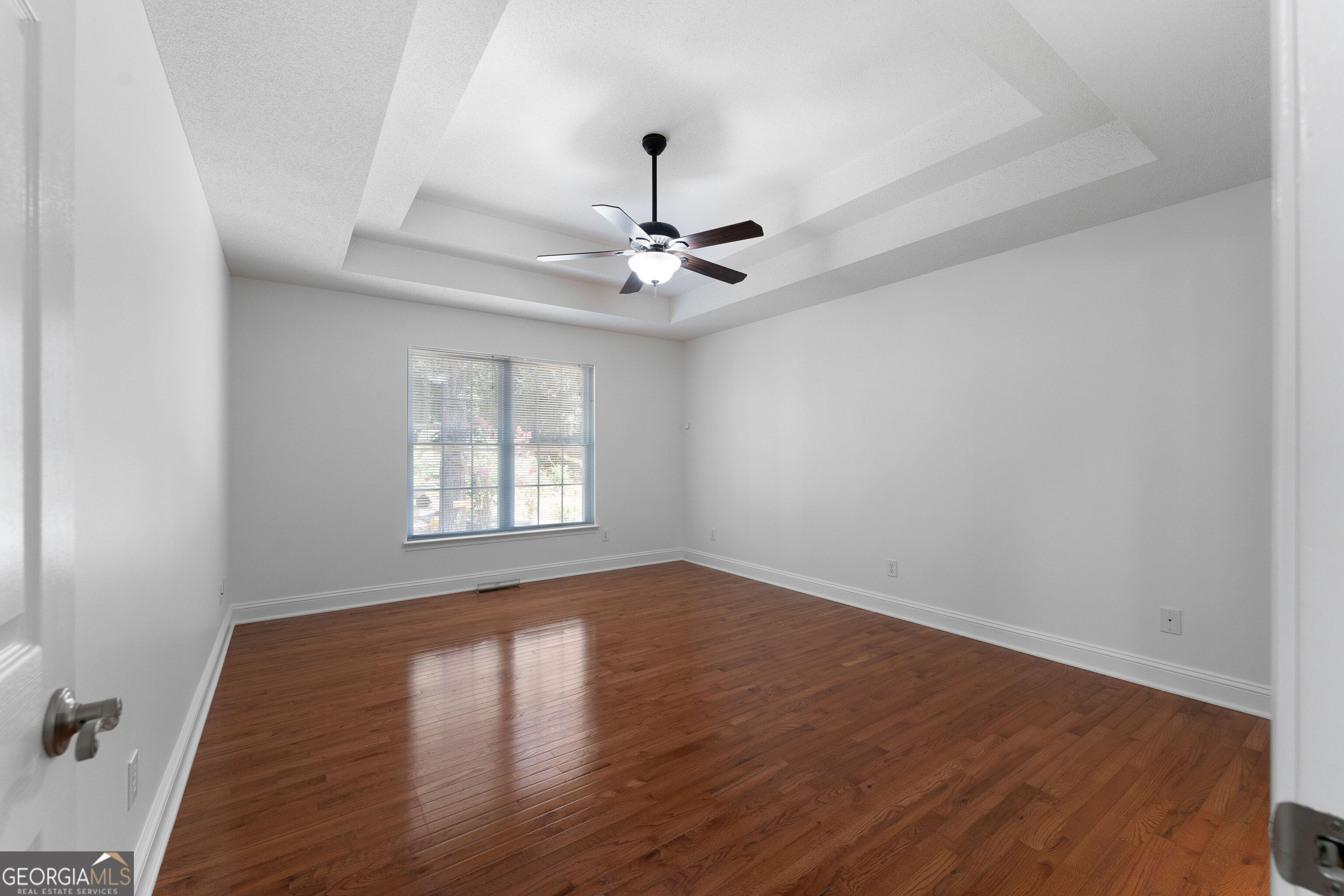 24 Woodhaven Court Sw Property Photo 12