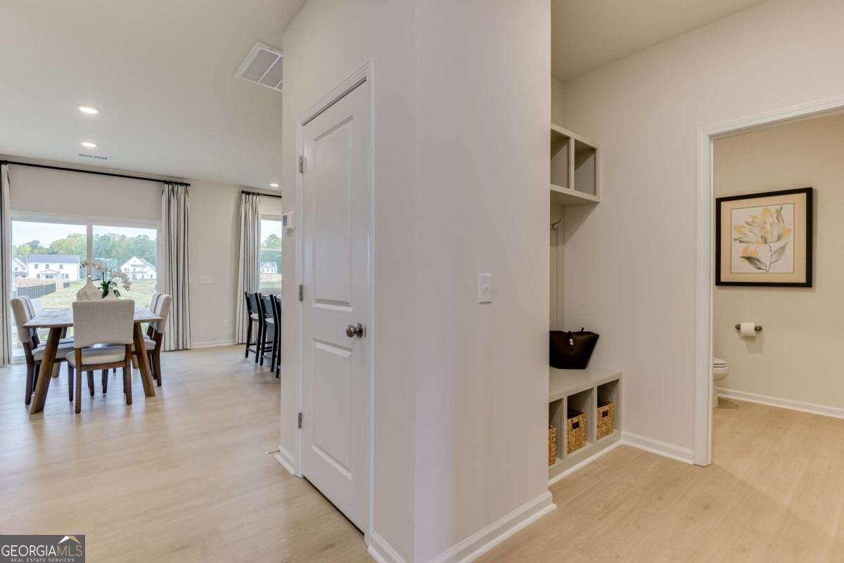 764 Ocmulgee Crossing Property Photo 4