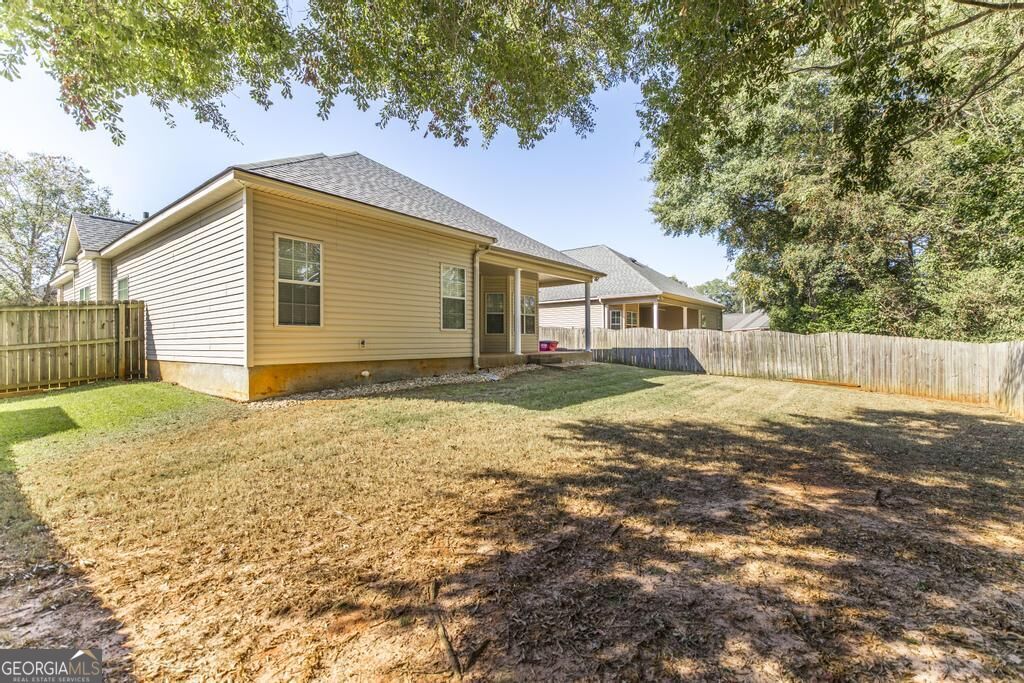 104 Rockford Court Property Photo 32