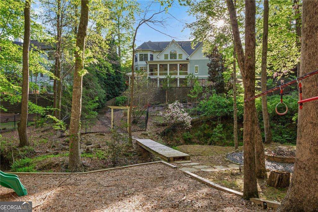 2480 Flint Creek Drive Property Photo 17