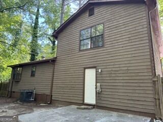9587 Winding Way Property Photo 8