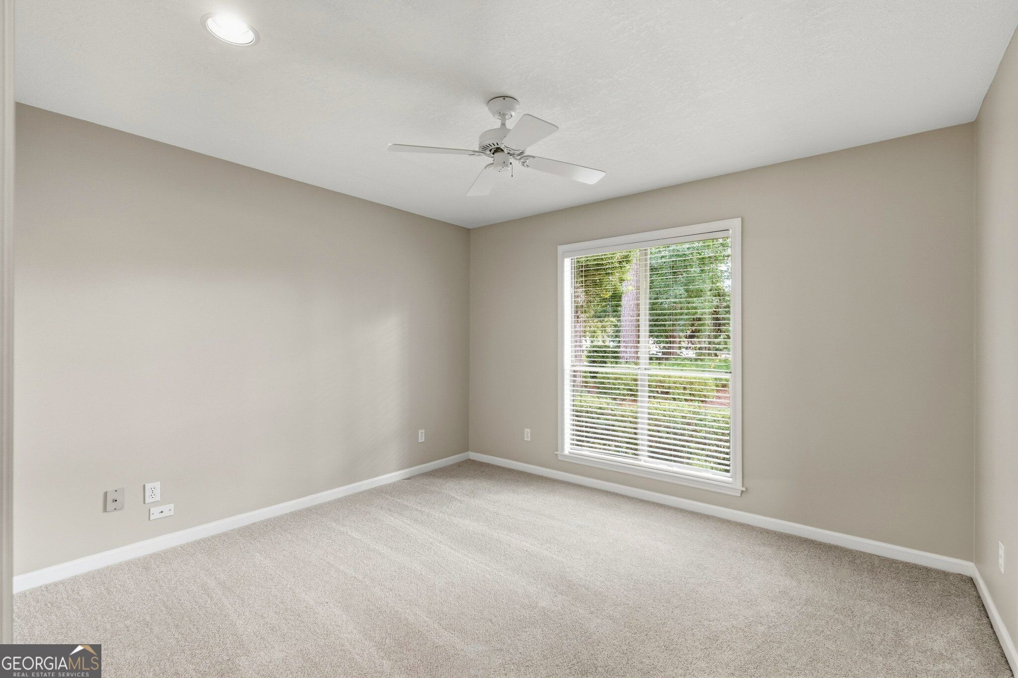 238 Cardinal Circle W Property Photo 35