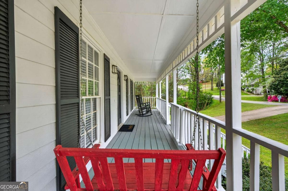 176 Arbour Run Property Photo 3