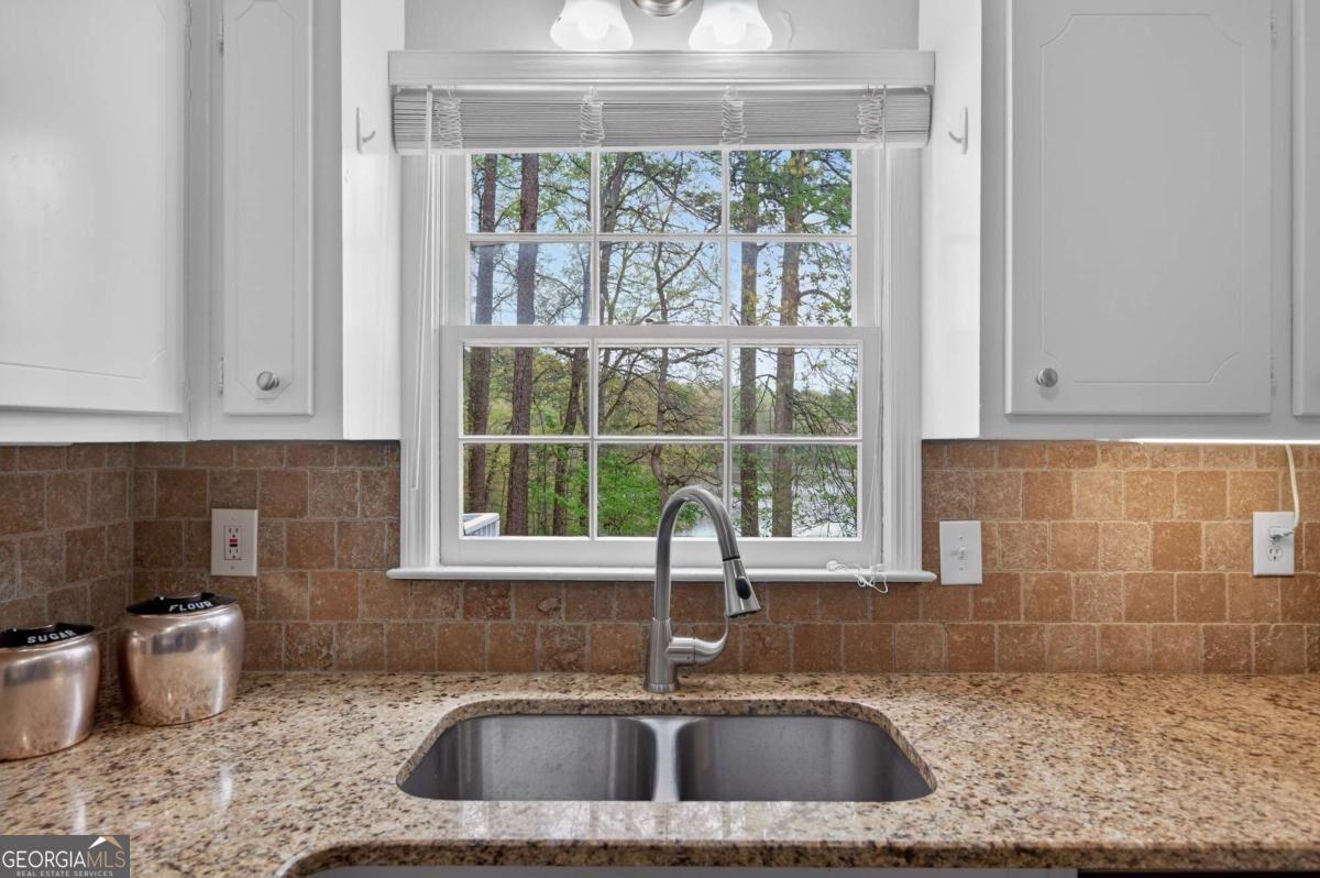 176 Arbour Run Property Photo 9