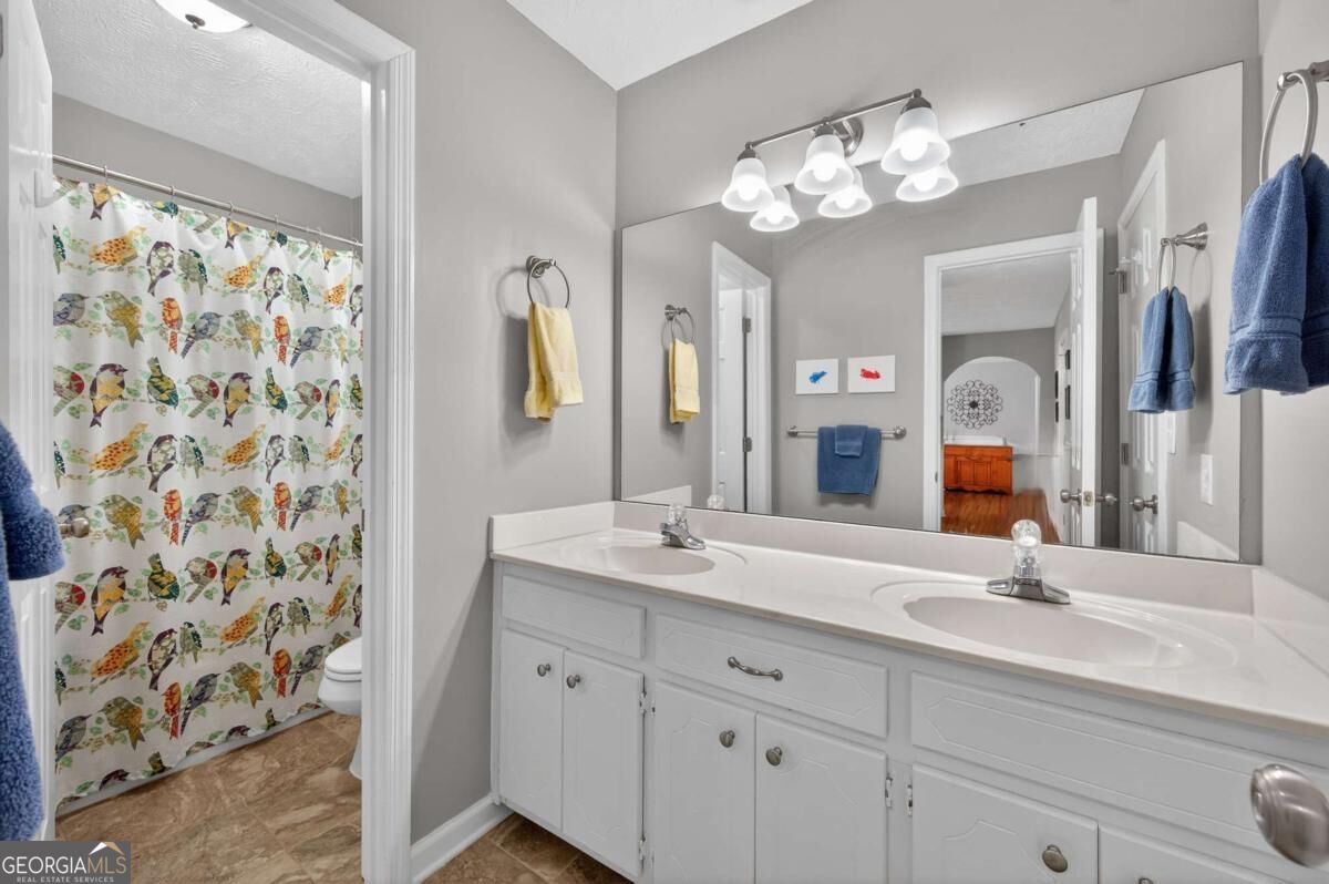 176 Arbour Run Property Photo 11